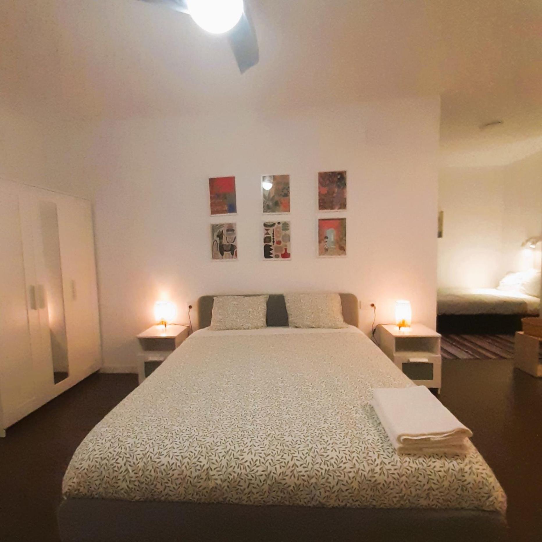 La Caramba Amplio Apartamento En La Playa Málaga Exteriör bild